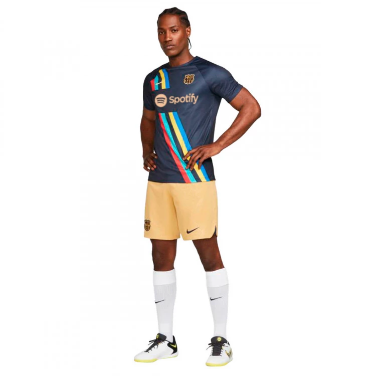 camiseta-nike-fc-barcelona-pre-match-2022-2023-obsidian-3