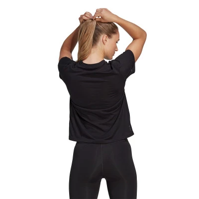 Majica Training Essentials Crew Mujer