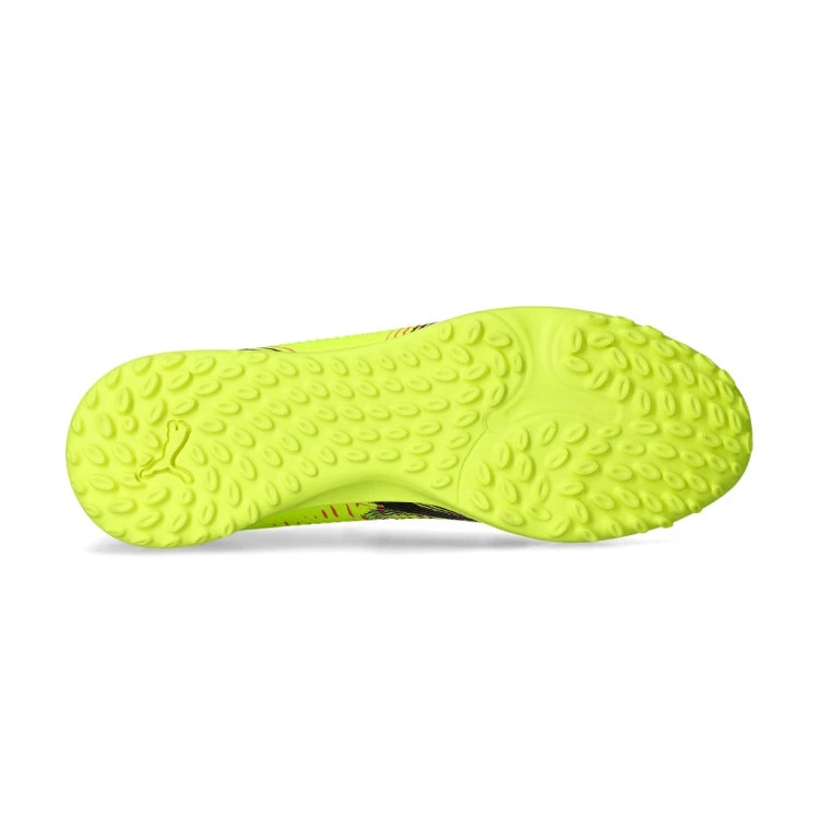 bota-puma-future-8-play-turf-amarillo-3