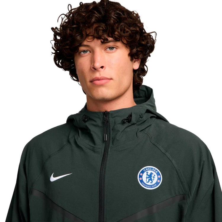 chaqueta-nike-chelsea-fc-fanswear-2025-2026-outdoor-green-outdoor-green-white-no-sponsor-2