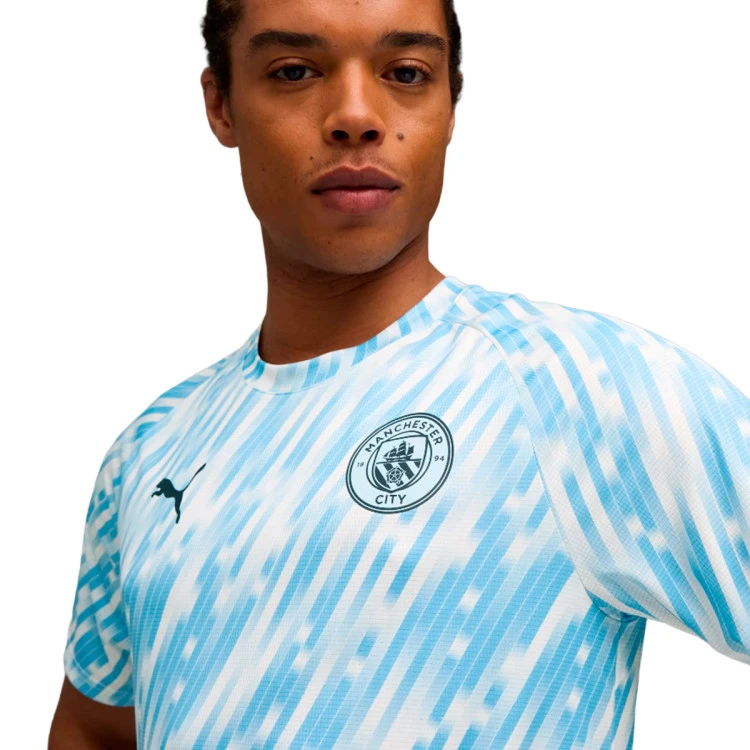 camiseta-puma-manchester-city-pre-match-2025-2026-silver-sky-2