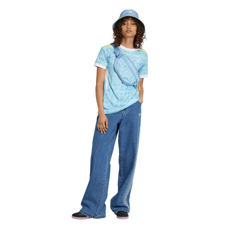 camiseta-adidas-juventus-segunda-equipacion-2025-2026-mujer-ash-blue-4