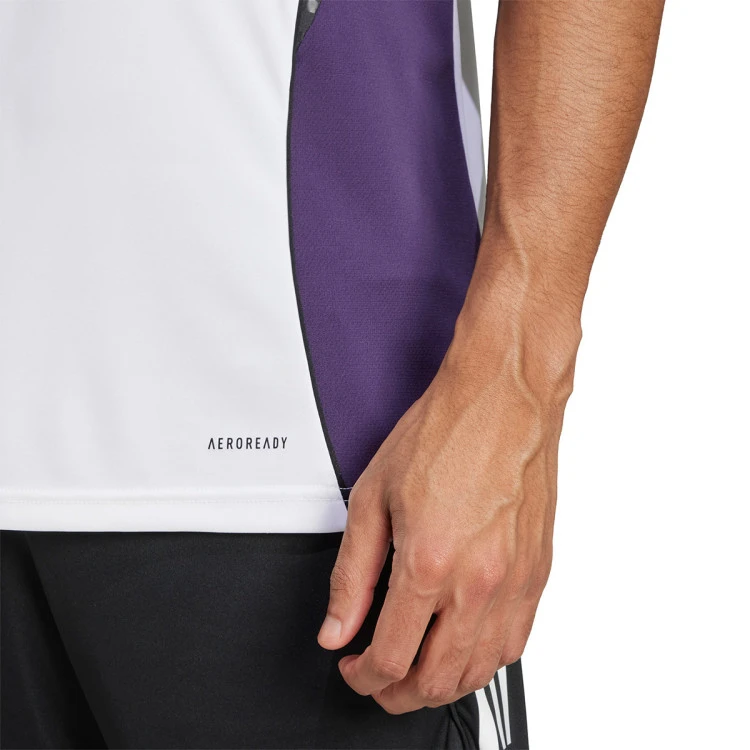 camiseta-adidas-manchester-united-training-2025-2026-white-aurora-plum-black-3