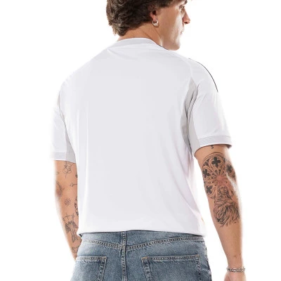 Dres Real Madrid 2025-2026 Domaćin