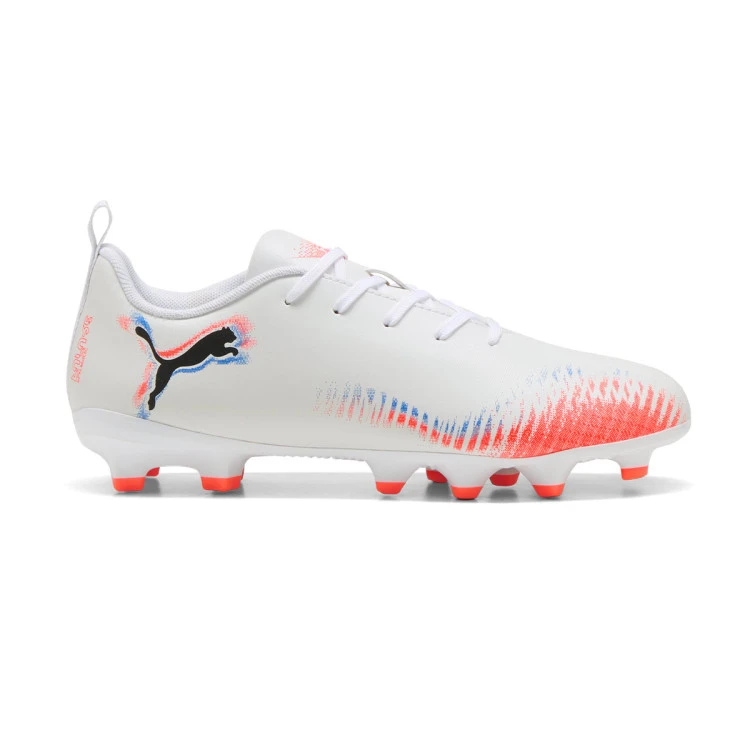 bota-puma-future-8-play-fgag-nino-white-black-glowing-red-1