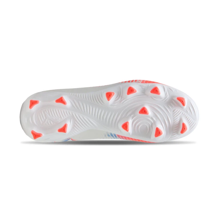 bota-puma-future-8-play-fgag-nino-white-black-glowing-red-3