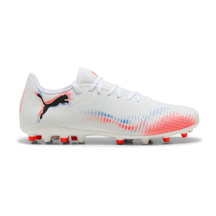 bota-puma-future-8-play-mg-white-black-glowing-red-1