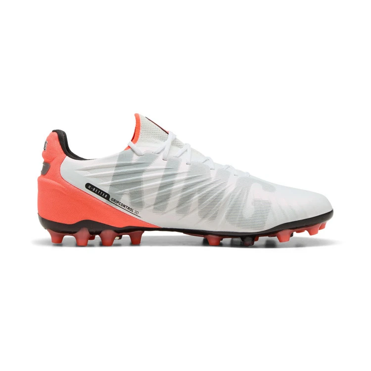 bota-puma-king-ultimate-mg-white-silver-glowing-red-black-1