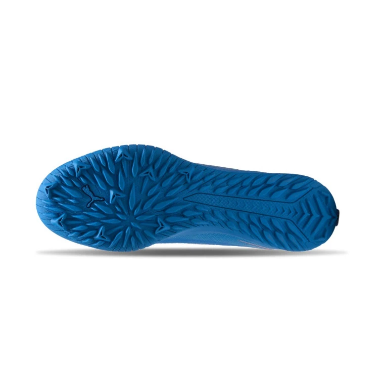 bota-puma-ultra-6-play-turf-ultra-blue-white-glowing-red-3