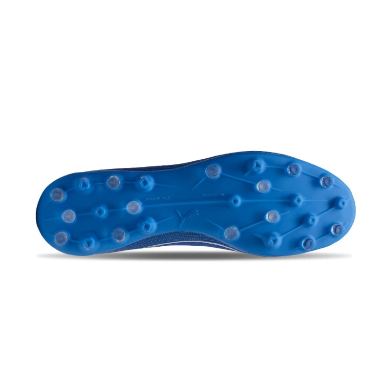 bota-puma-ultra-6-pro-mg-ultra-blue-white-glowing-red-3