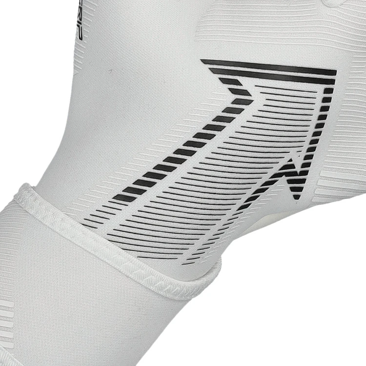 guantes-reusch-attrakt-fasgrip-silver-unai-simon-nino-blanco-4
