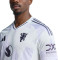 Dres adidas Manchester United Authentic 2025. – 2026. u gostima