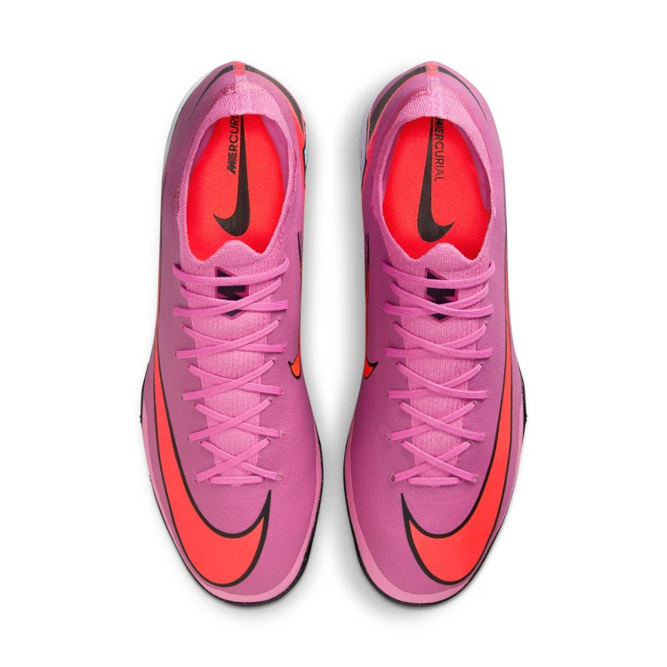 bota-nike-air-zoom-mercurial-vapor-16-pro-turf-magic-flamingo-black-total-crimson-5