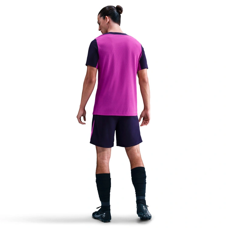 camiseta-nike-fc-barcelona-training-2025-2026-vivid-purple-imperial-purple-midwest-gold-6