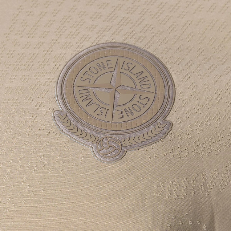 camiseta-new-balance-stone-island-x-dave-kit-beige-3