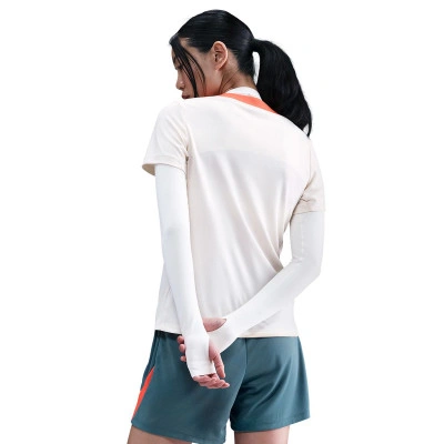 Kratke hlače Ženski štrajk