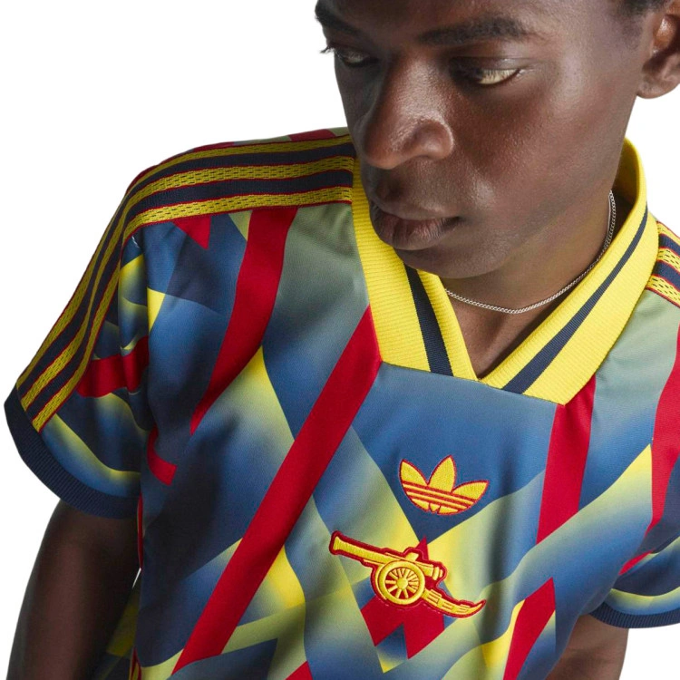 camiseta-adidas-arsenal-fc-lifestyler-fanswear-2025-2026-yellow-pure-ruby-night-indigo-3