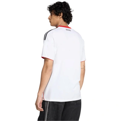 Dres Eintracht Frankfurt 2025-2026 u gostima