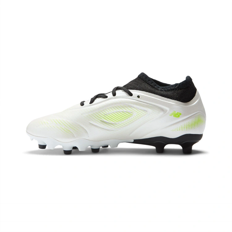 bota-new-balance-tekela-team-low-laced-fg-v5-nino-white-2