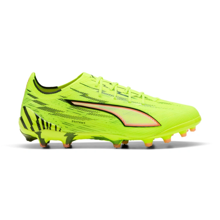 bota-puma-ultra-6-ultimate-ag-yellow-alert-black-silver-glowing-1