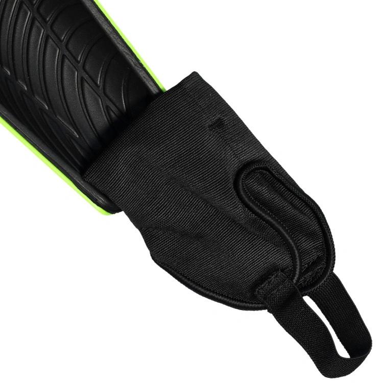 espinillera-adidas-tiro-sg-mtc-j-amarillo-3