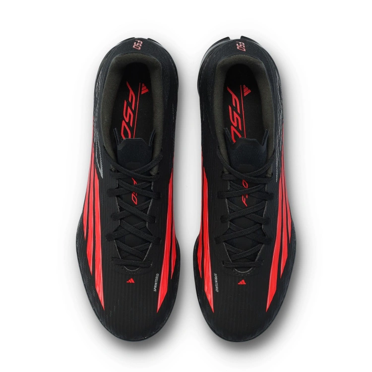 bota-adidas-f50-league-turf-negro-5