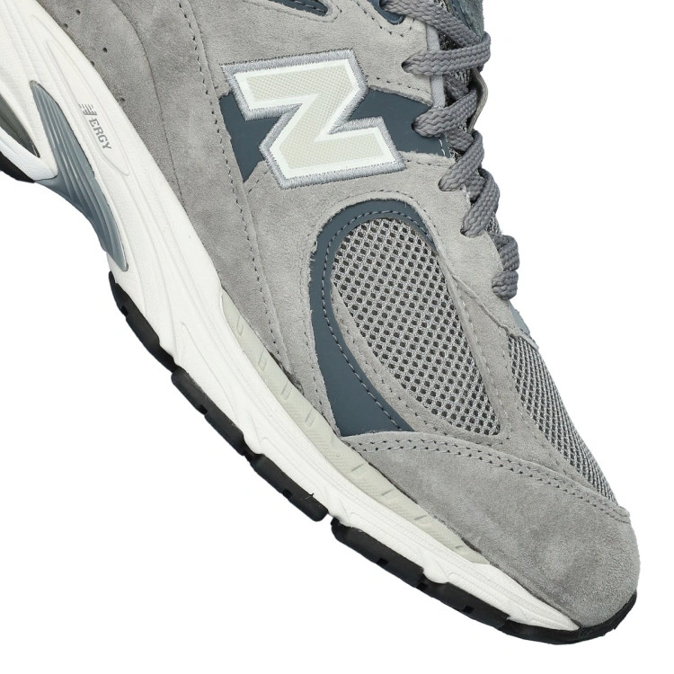 zapatilla-new-balance-2002r-gris-6