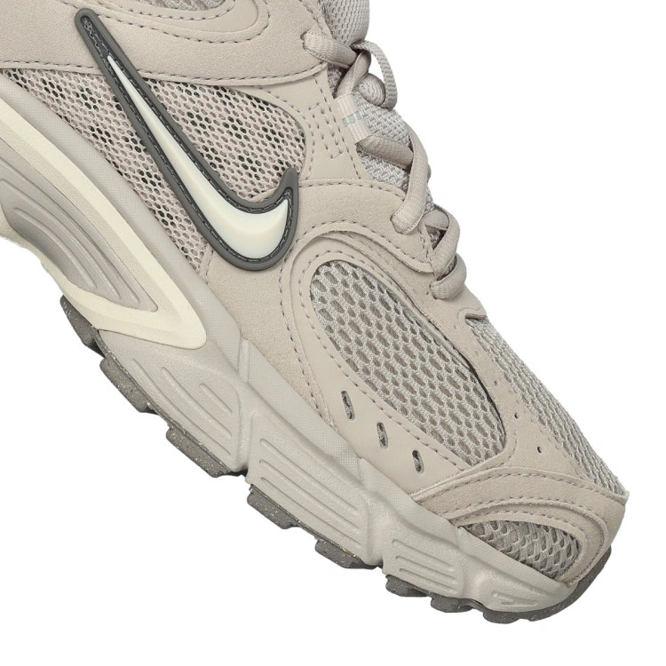 zapatilla-nike-v5-rnr-beige-6