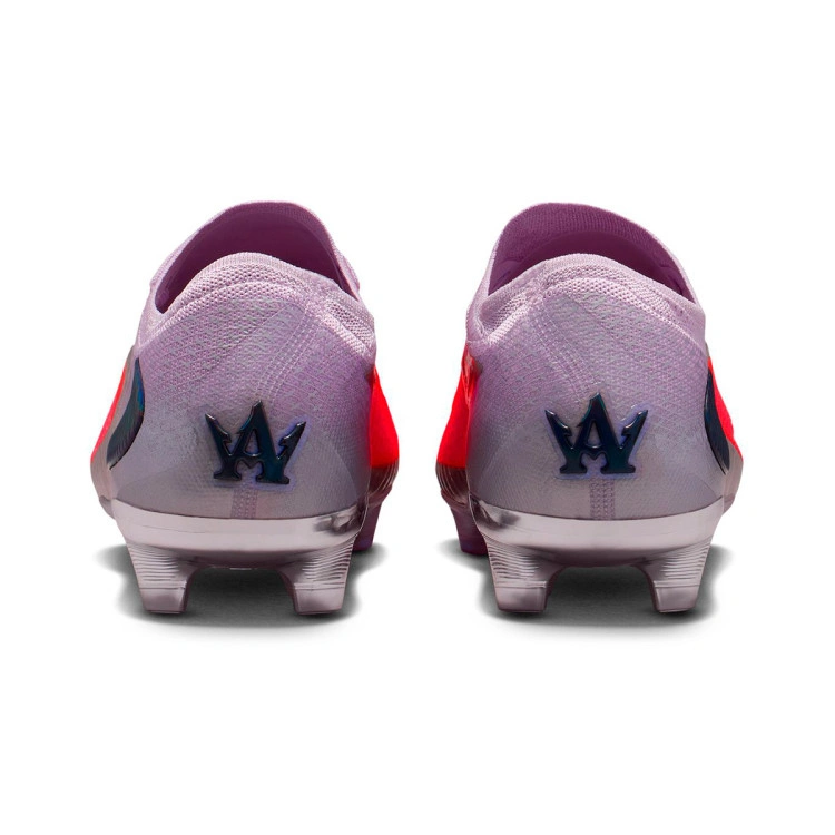 bota-nike-phantom-6-low-elite-fg-alexia-putellas-brt-crimson-black-4