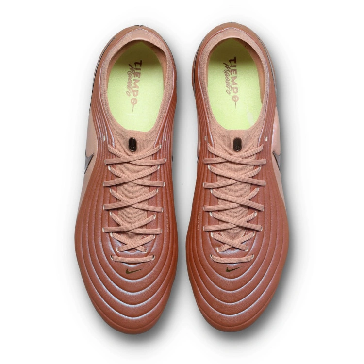 bota-nike-tiempo-maestro-elite-fg-le-mtlc-red-bronzemtlc-rose-gold-5