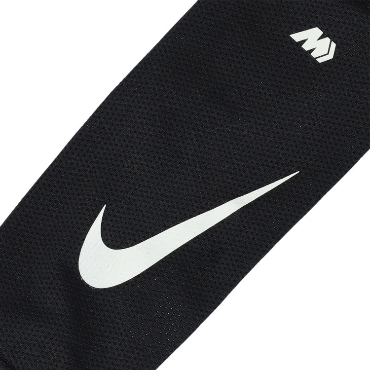 espinillera-nike-mercurial-lite-kylian-mbappe-multicolor-4