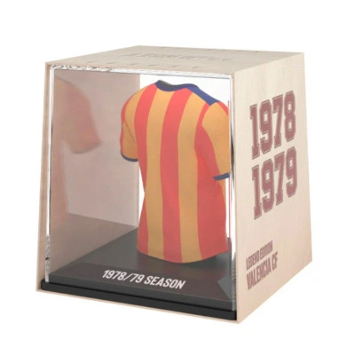 Retro vitrina za Dres Valencia CF-a 1978. – 1979