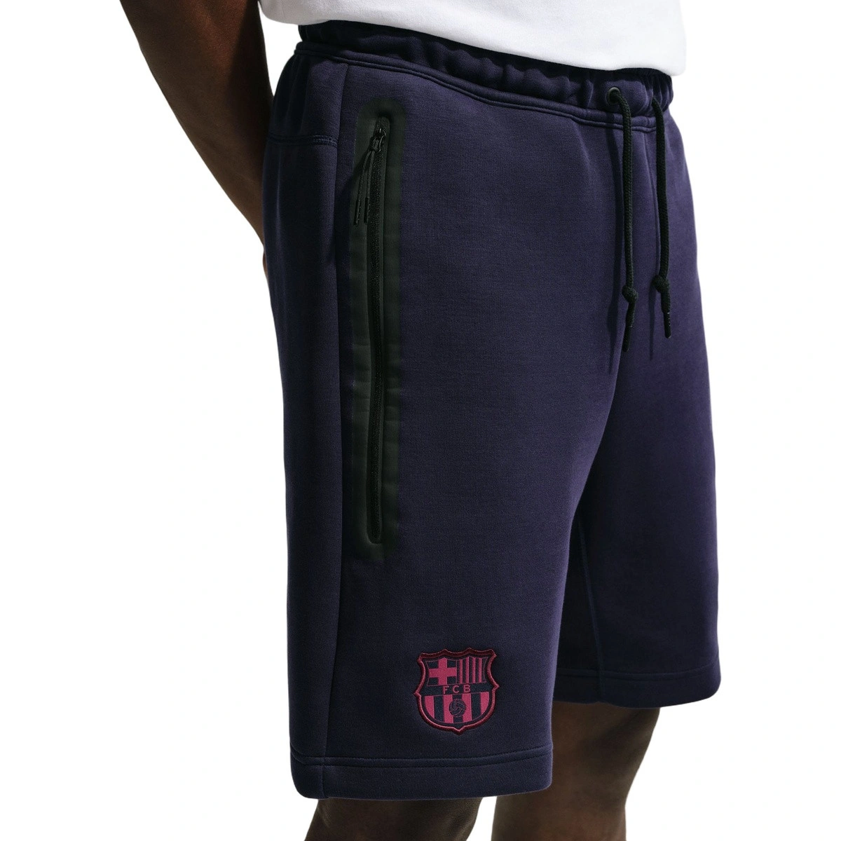 pantalon-corto-nike-fc-barcelona-fanswear-2026-2027-blackened-blue-mineral-yellow-no-sponsor-1