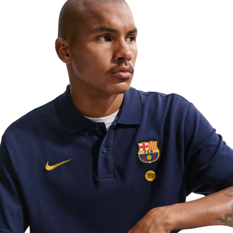 polo-nike-fc-barcelona-fanswear-2026-2027-blackened-blue-blackened-blue-mineral-yellow-2