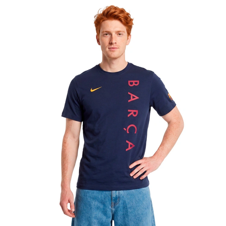 camiseta-nike-fc-barcelona-fanswear-2026-2027-blackened-blue-blackened-blue-noble-red-miner-0