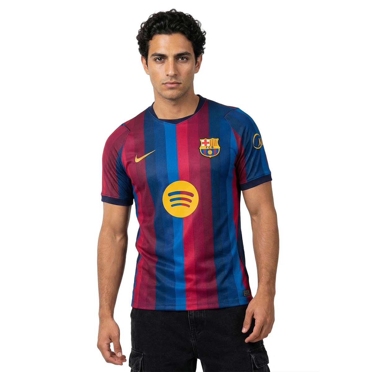 camiseta-nike-fc-barcelona-primera-equipacion-2026-2027-garnet-0