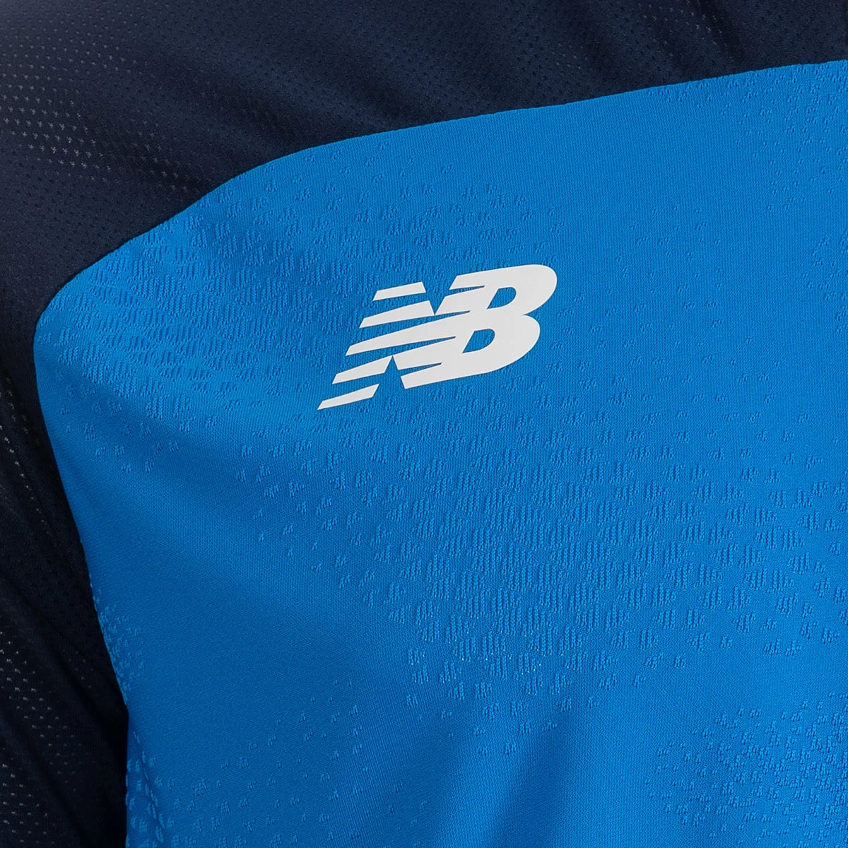 camiseta-new-balance-atalanta-training-2026-2027-blue-4