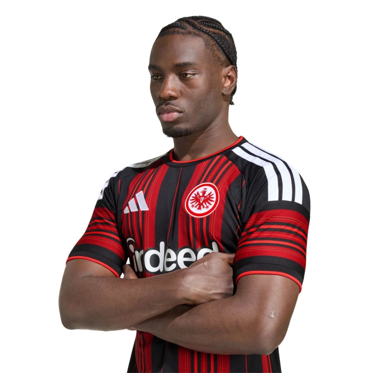 camiseta-adidas-eintracht-frankfurt-primera-equipacion-2026-2027-sge-red-2