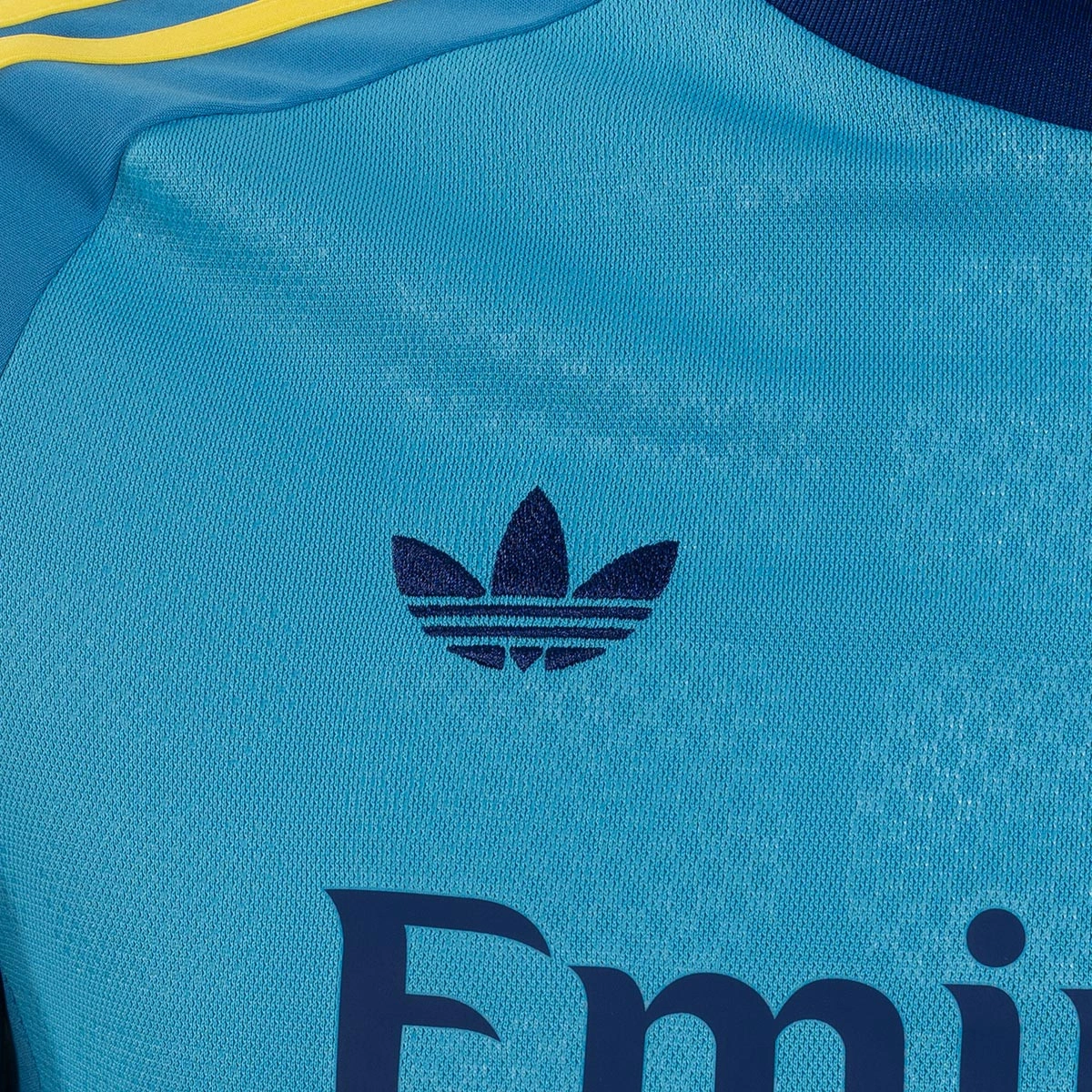 camiseta-adidas-real-madrid-segunda-equipacion-portero-2026-2027-nino-app-sky-rush-4