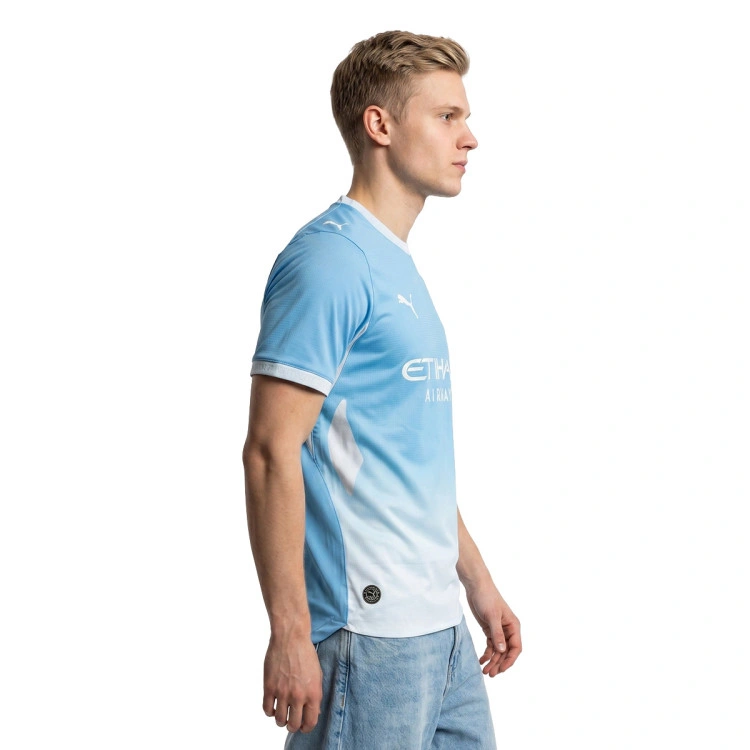 camiseta-puma-manchester-city-authentic-primera-equipacion-2026-2027-team-light-blue-icy-blue-1