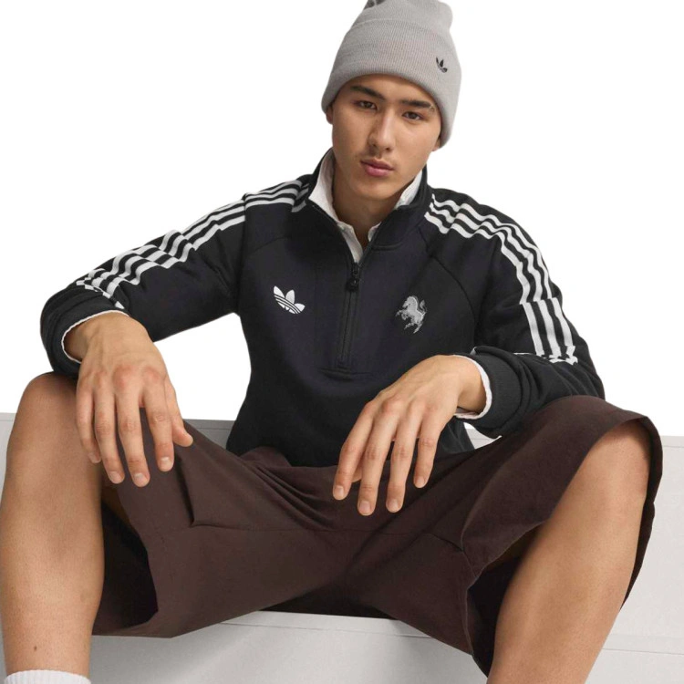 sudadera-adidas-juventus-fanswear-2025-2026-black-2