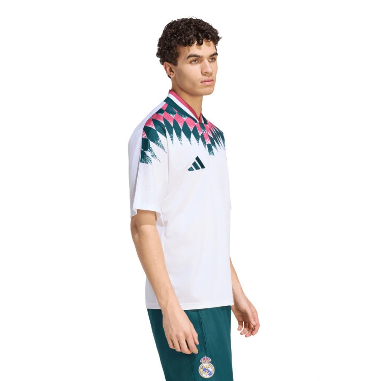 camiseta-adidas-real-madrid-fanswear-2026-2027-white-2