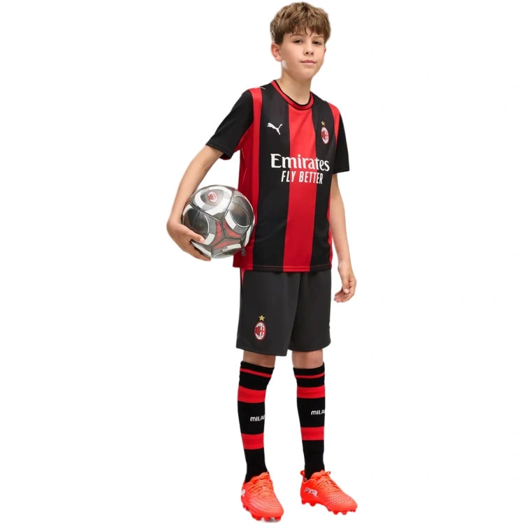 pantalon-corto-puma-ac-milan-primera-equipacion-2026-2027-nino-puma-black-for-all-time-red-2