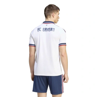 Dres FC Bayern Gostujući 2026-2027