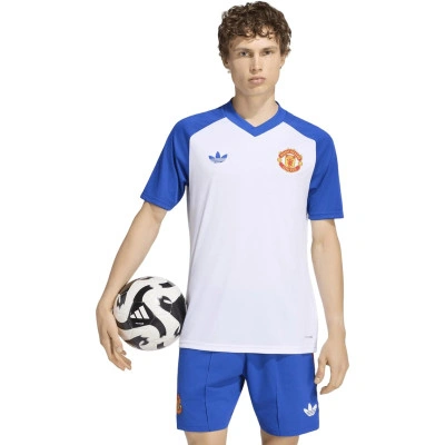 Dres Manchester United Pre-Match Away 2026-2027