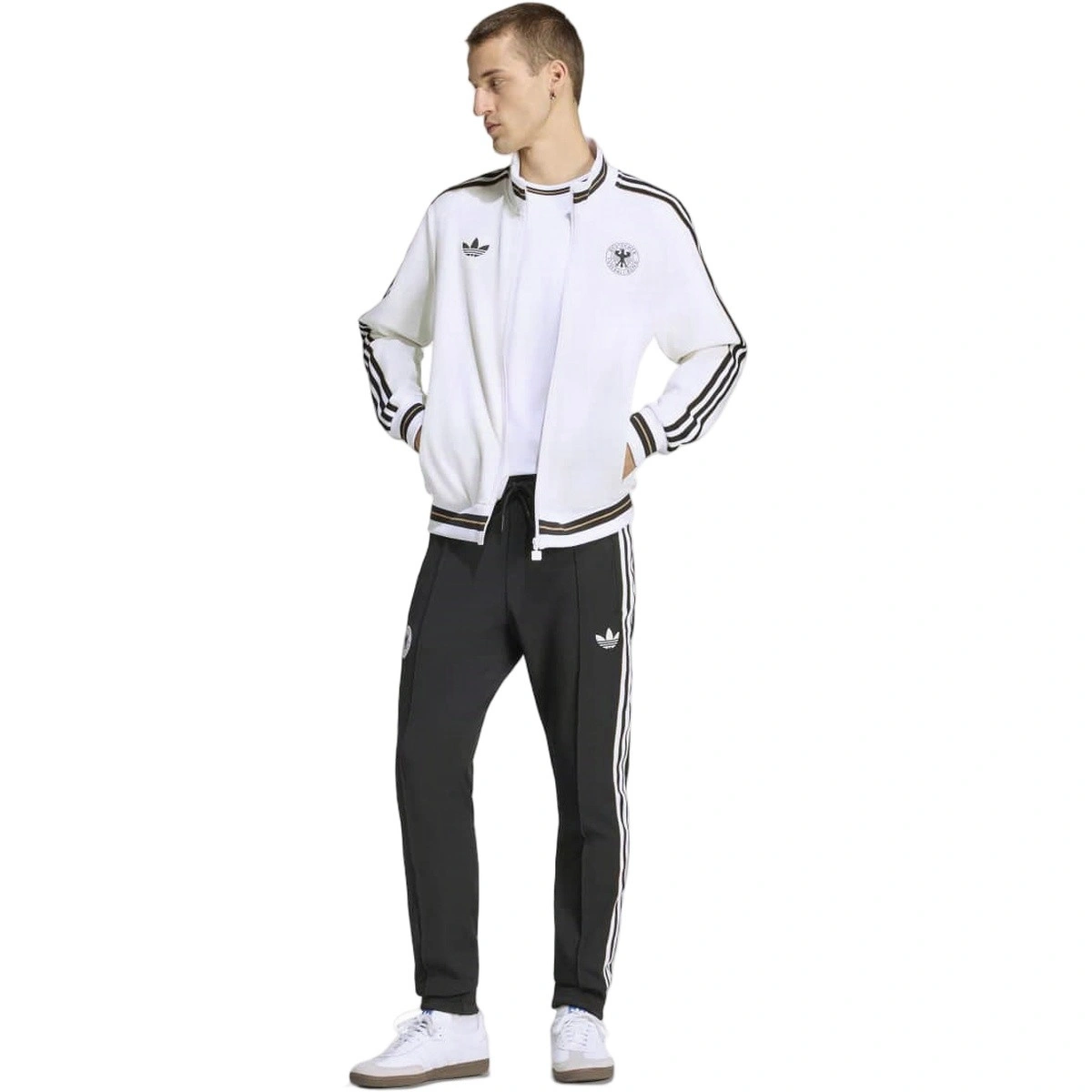 chaqueta-adidas-alemania-pre-match-third-2026-2027-white-3