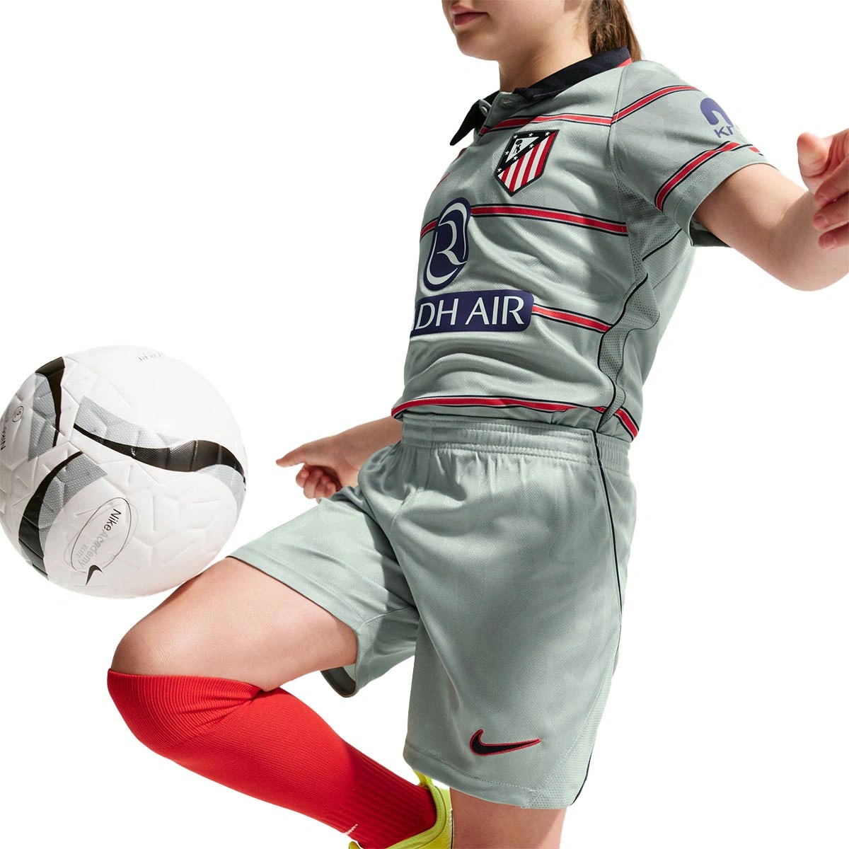 pantalon-corto-nike-atletico-de-madrid-tercera-equipacion-2026-2027-nino-grey-2