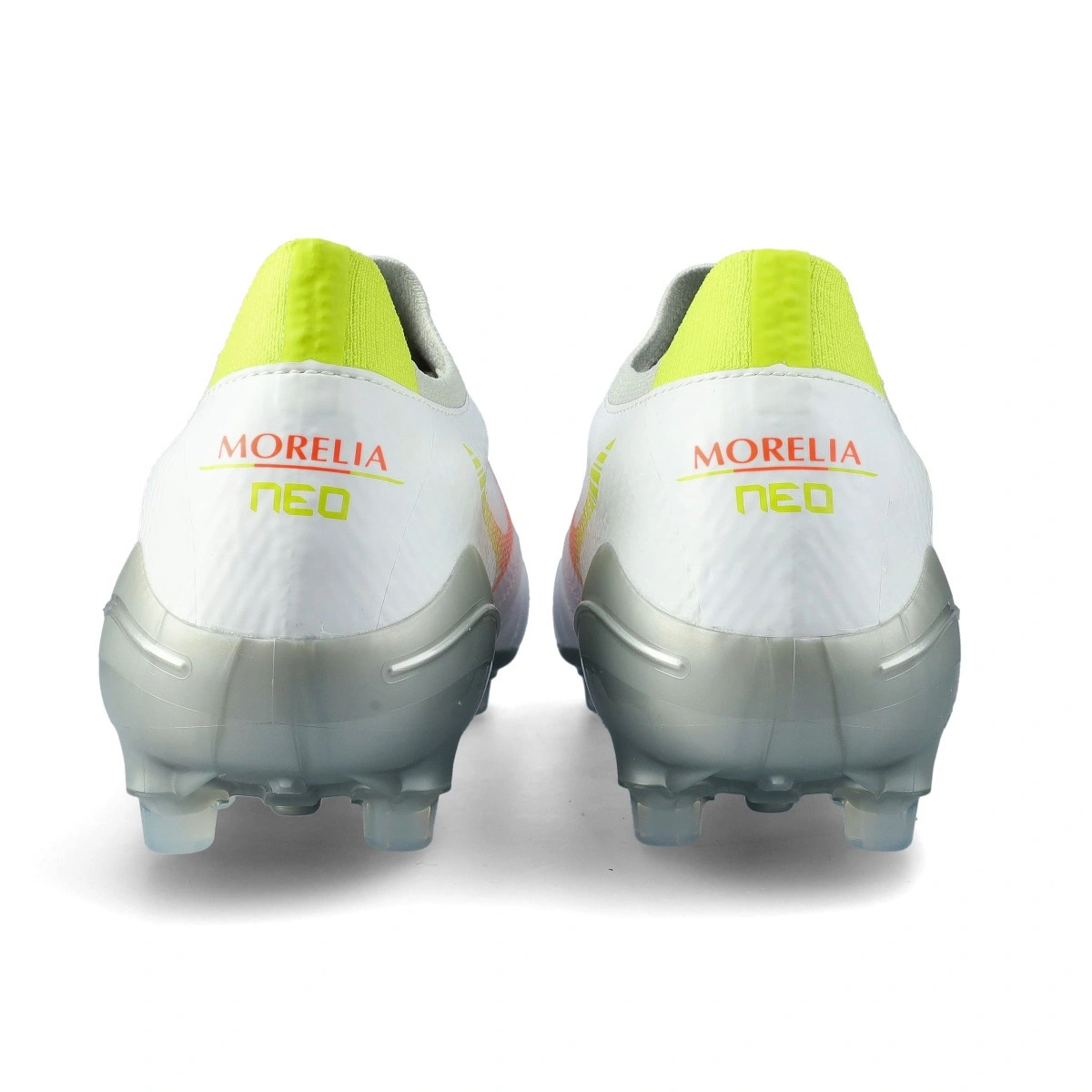 bota-mizuno-morelia-neo-v-beta-pro-ag-blanco-4