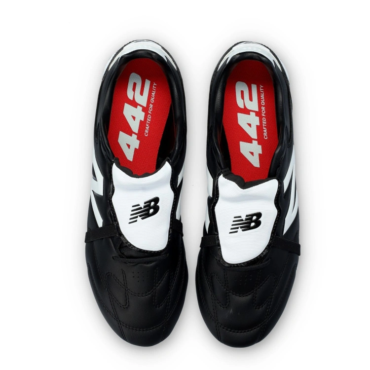 bota-new-balance-442-pro-tongue-fg-v3-black-white-5
