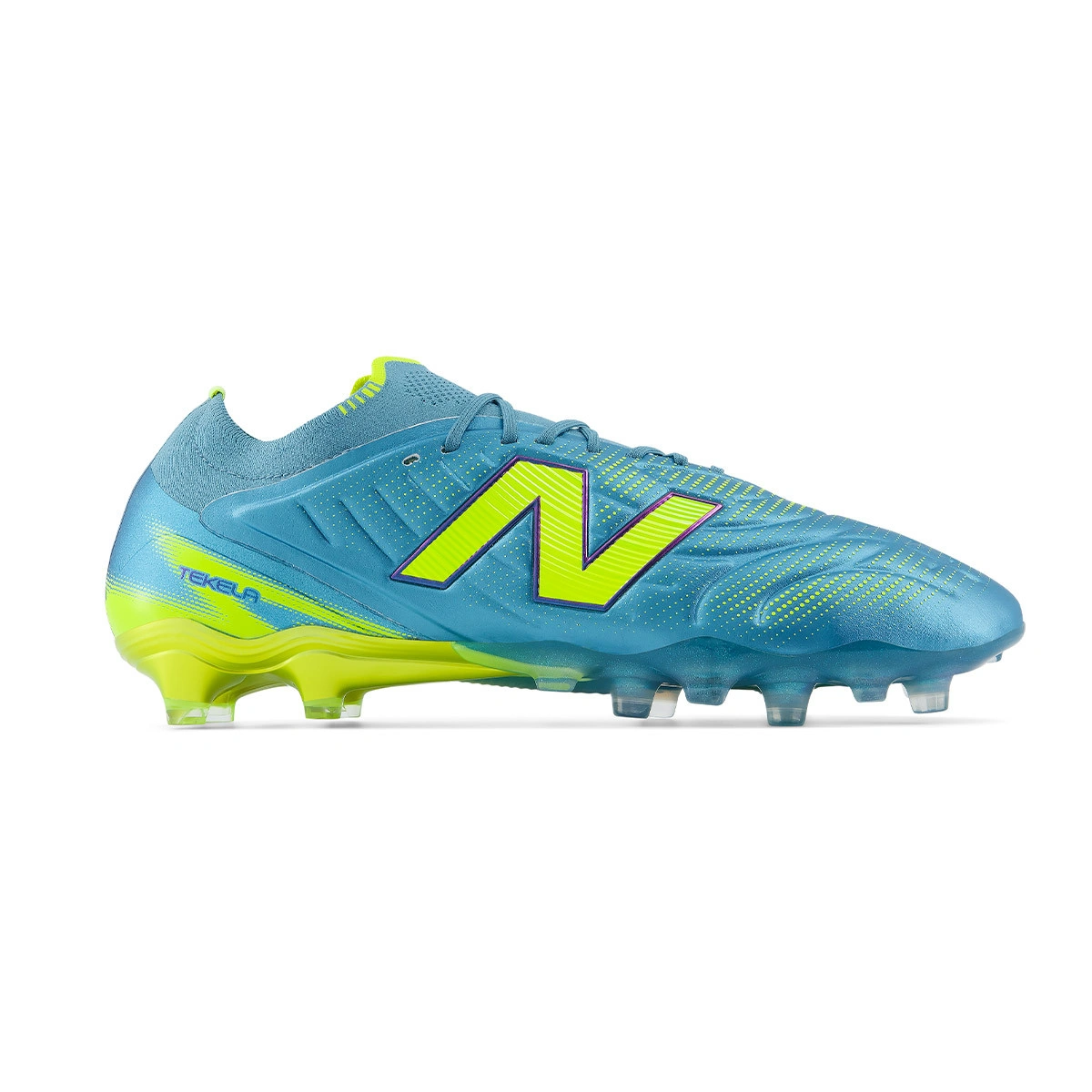 bota-new-balance-tekela-elite-low-laced-fg-v5-metallic-blue-alkaline-green-1